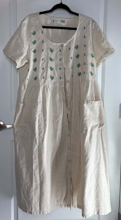 Amanda Stewart Dresses & Skirts - Vintage Amanda Stewart Embroidered Cottagecore Dress XL